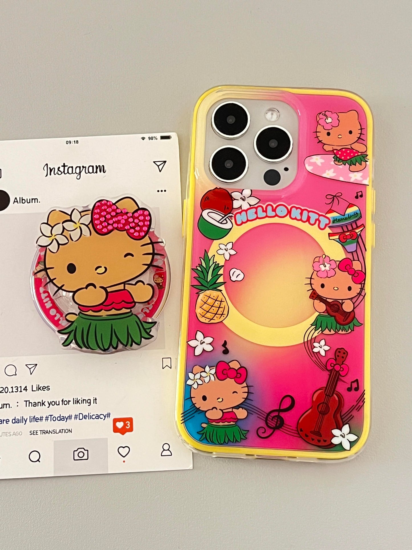 Hawaii Tan Hellokitty Vacation Cute Kawaii MagSafe Case + MagSafe Stand Holder / Phone Grip #0490