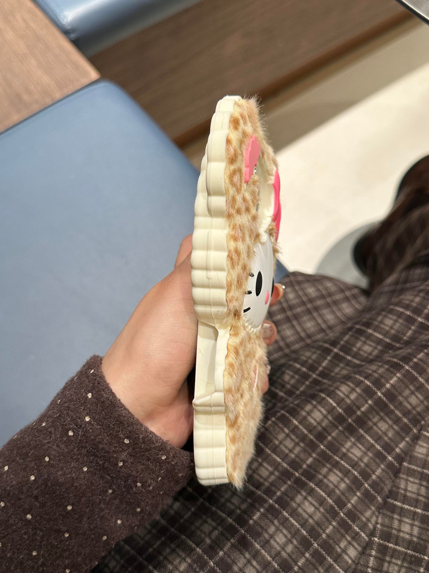 Hellokitty Leopard Print Fur Textured Silicone Cute Kawaii Phone Case #0575